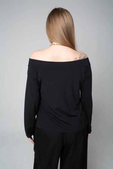 Джемпер с открытыми плечами (чёрный)