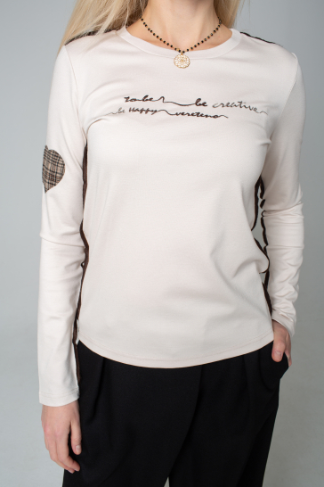 Джемпер трикотажный с вышивкой (беж)