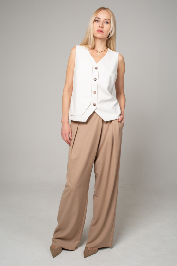 Жилет женский белый