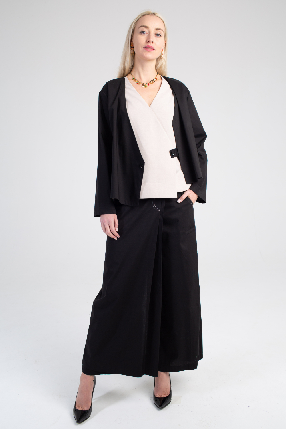 Жакет женский Дуэт чёрный, беж