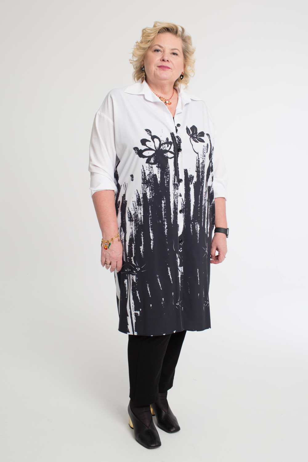 Платье женское на пуговицах Цветы