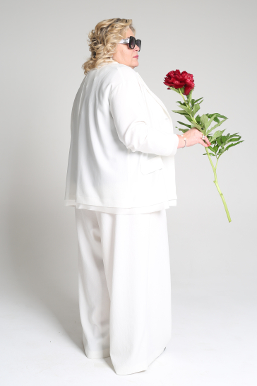 Жакет женский белый