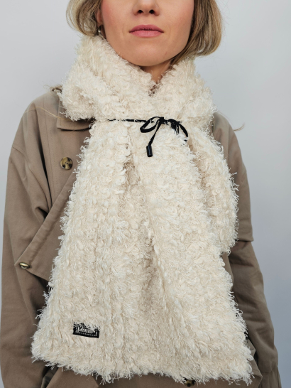 Шарф Look молочный