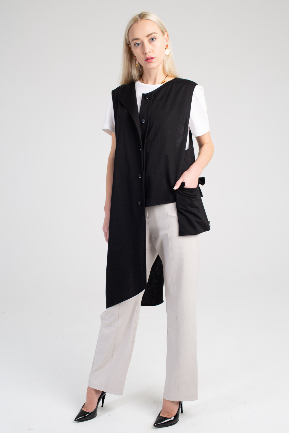 Жилет Загадка черный