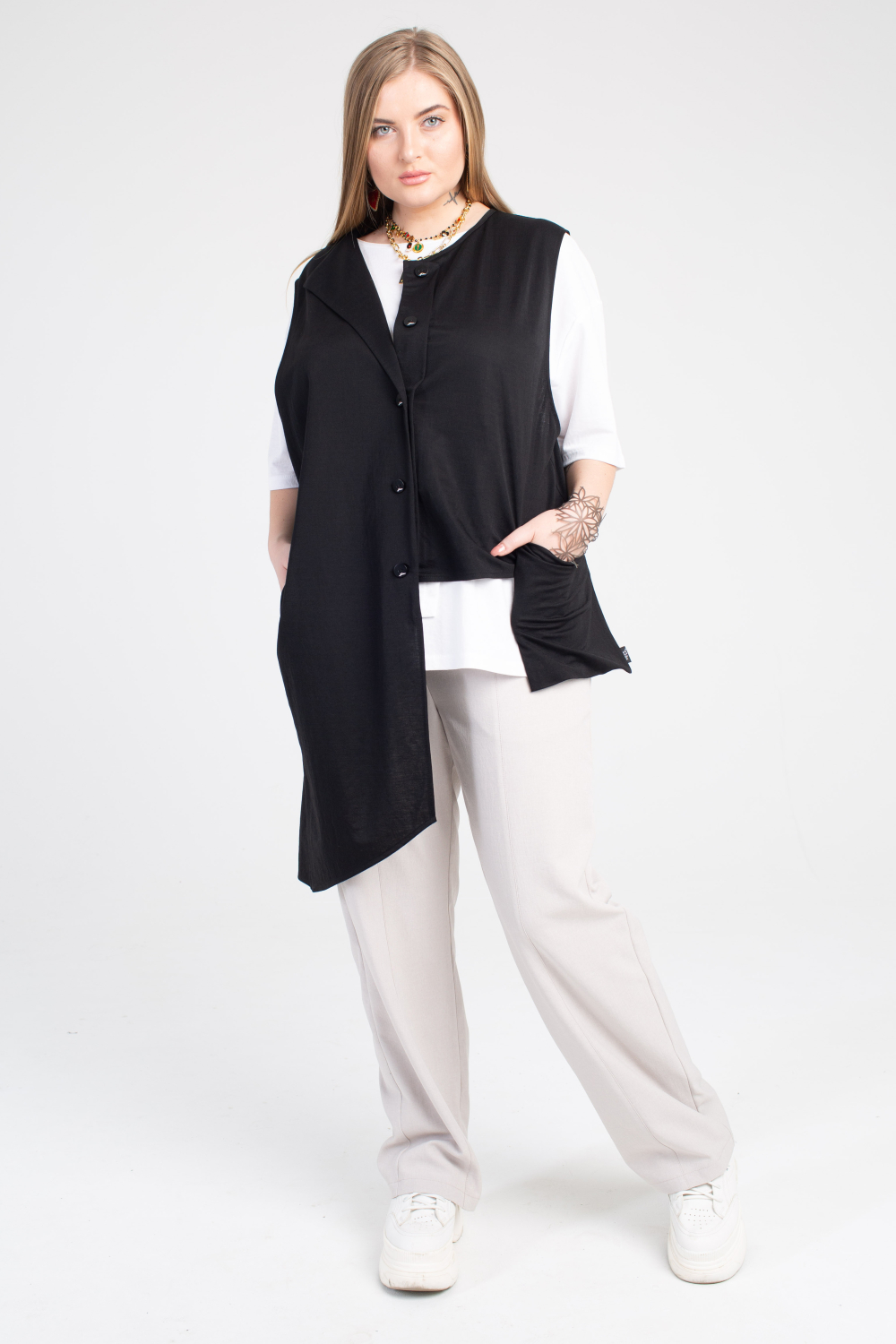 Жилет Загадка черный