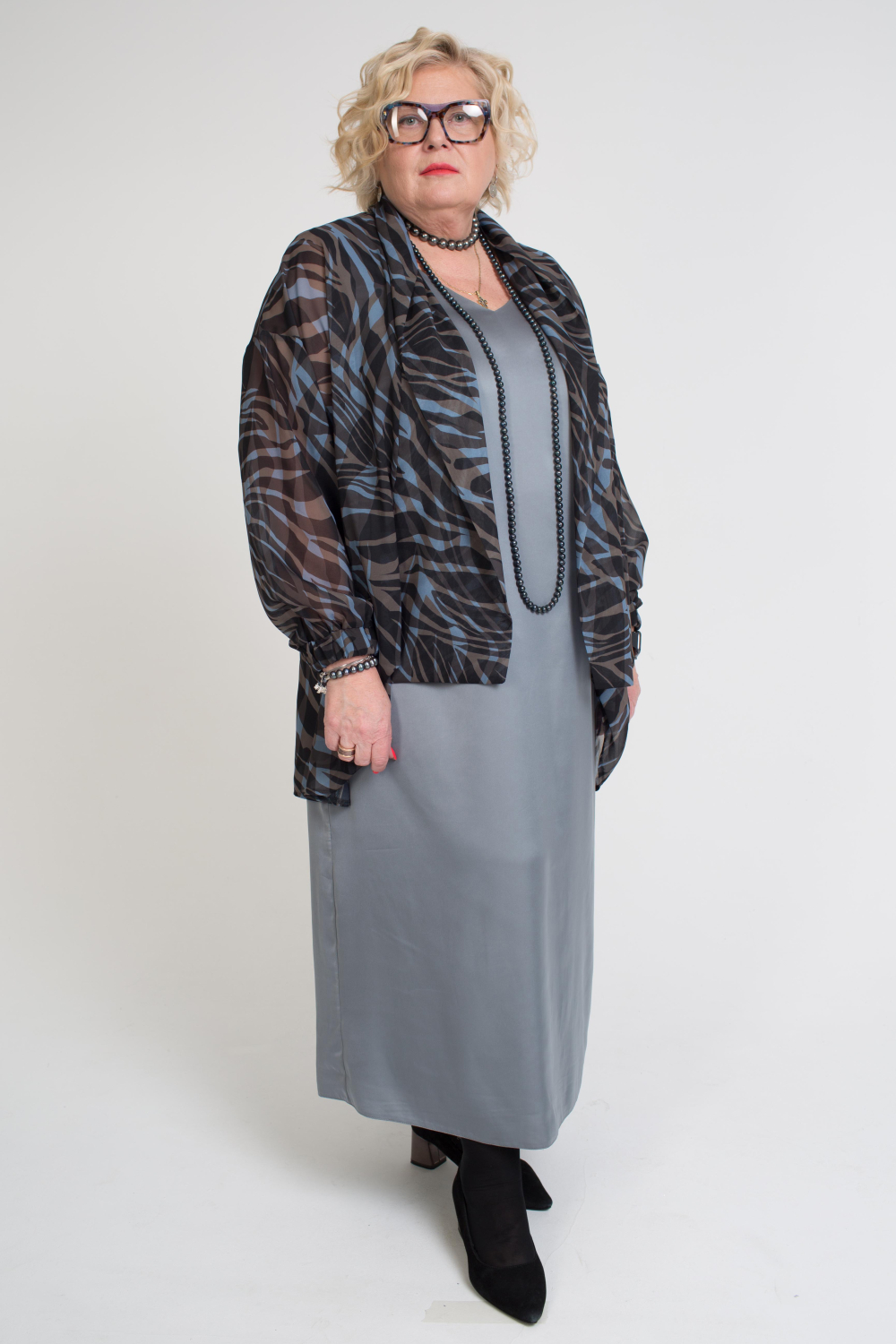 Платье Шелковое на подкладе плюс серый