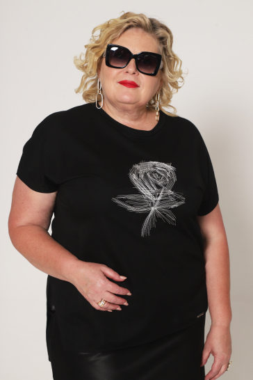 Джемпер женский с вышивкой Роза весна чёрный