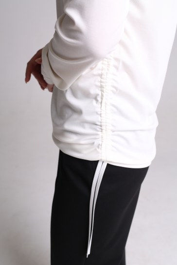 Джемпер женский на кулиске белый