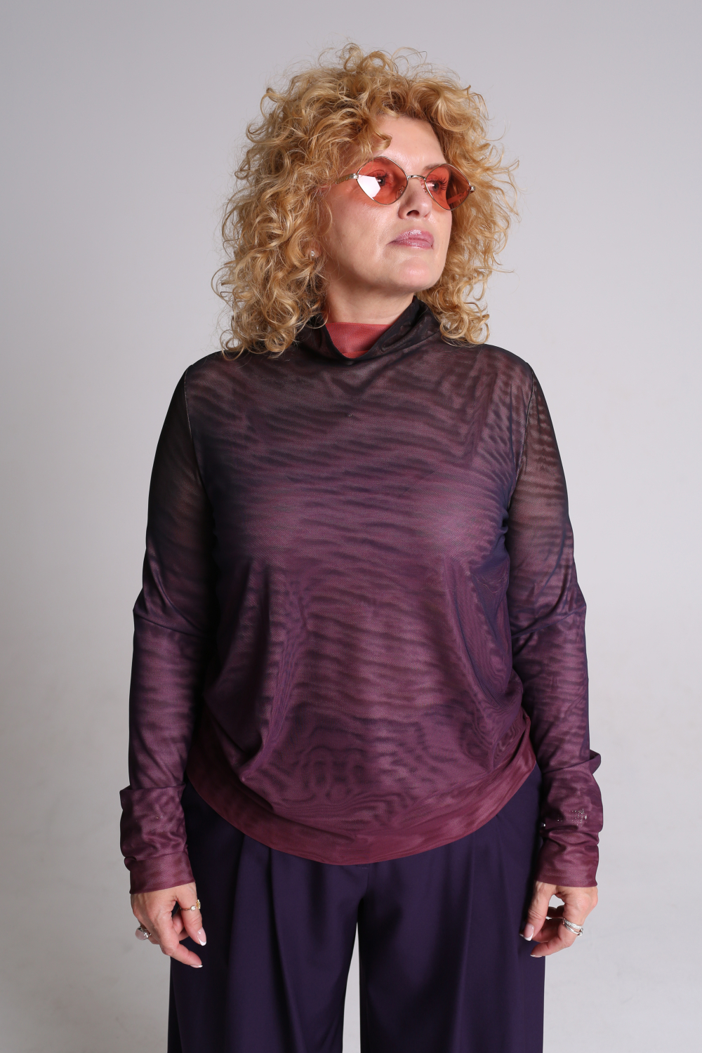 Джемпер женский сетка градиент фиолетовый