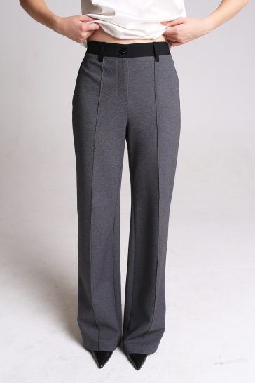 Брюки женские трикотажные со стрелками серые