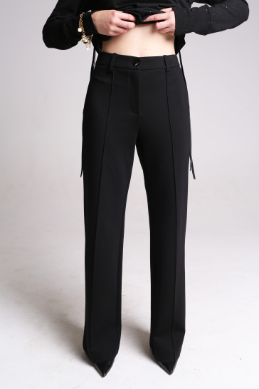 Брюки женские трикотажные со стрелками чёрные