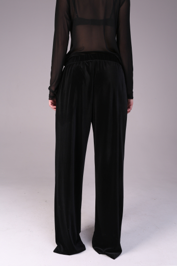 Брюки женские бархатные чёрные