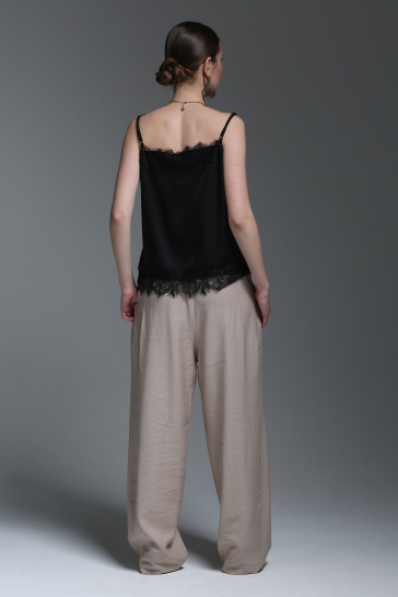 Блуза-топ с кружевом чёрный